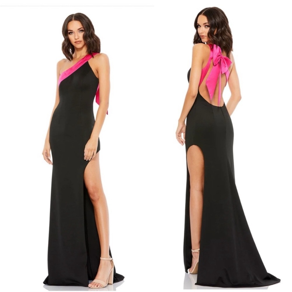NWT MAC DUGGAL One Shoulder Statement Hot Pink & Black Bow Girly
Gown size 4